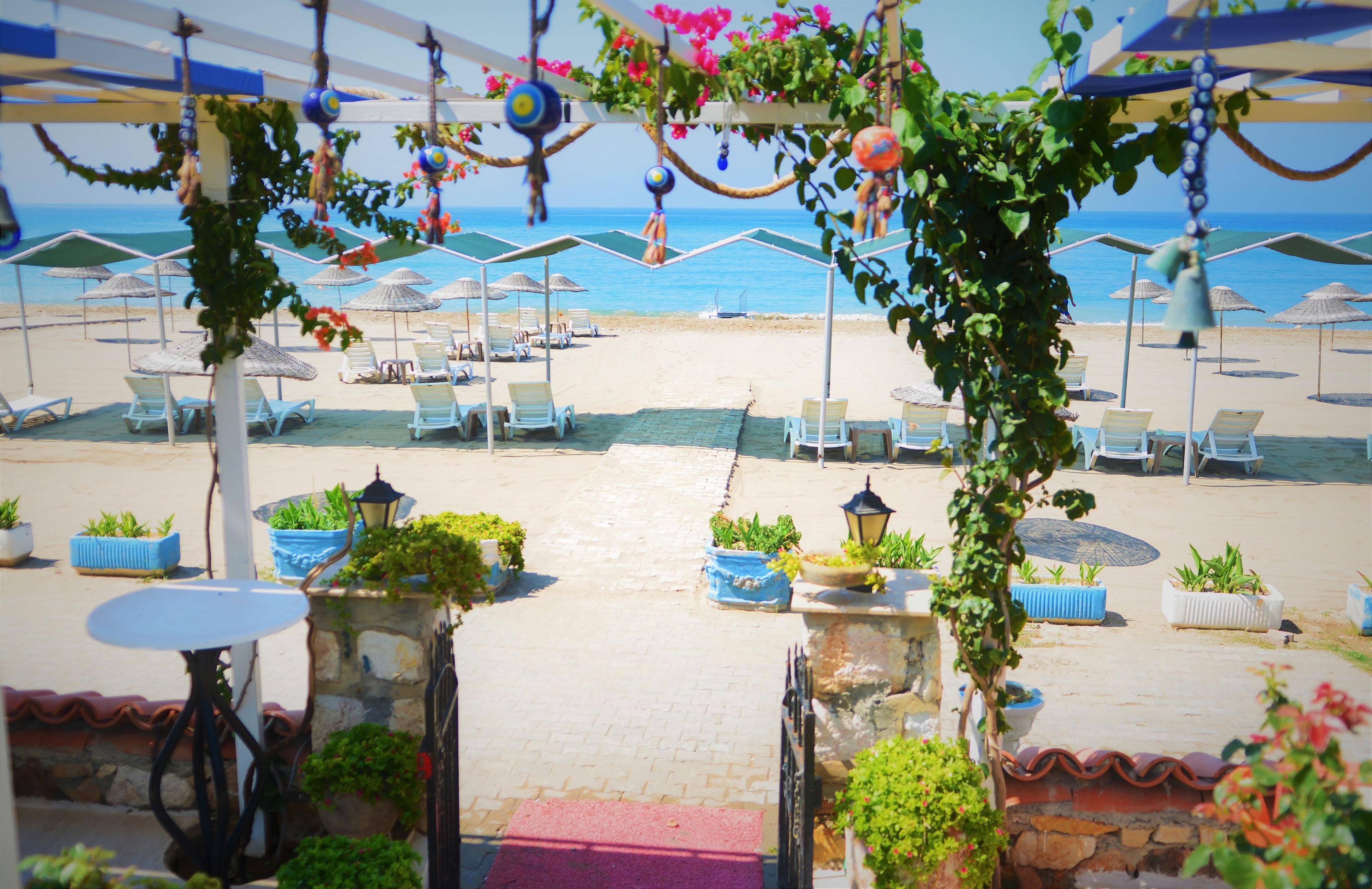 Gumuldur Mavi Deniz Hotel Екстериор снимка