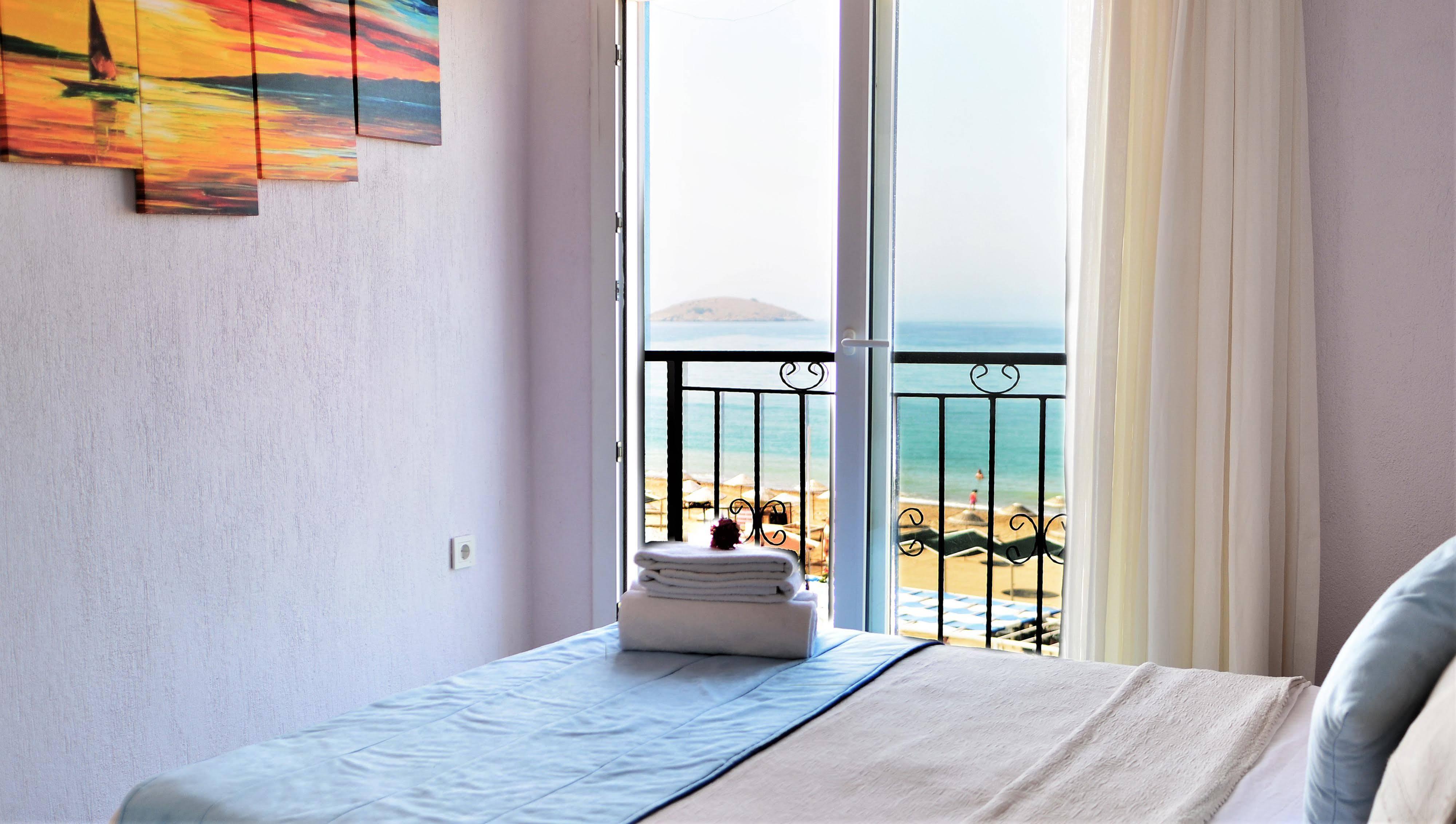 Gumuldur Mavi Deniz Hotel Екстериор снимка