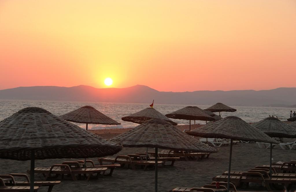 Gumuldur Mavi Deniz Hotel Екстериор снимка
